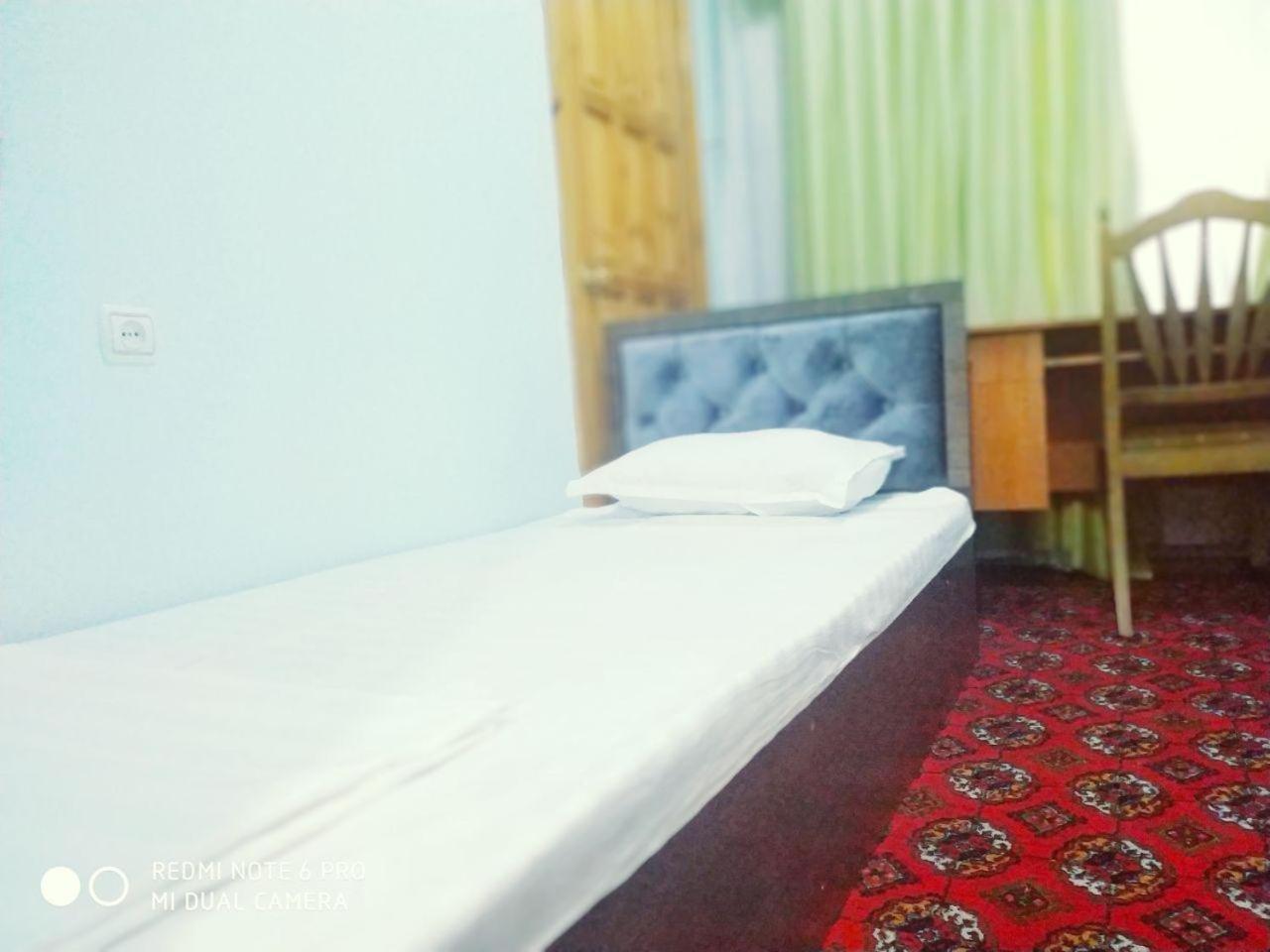 Central Apartment Tashkent Esterno foto
