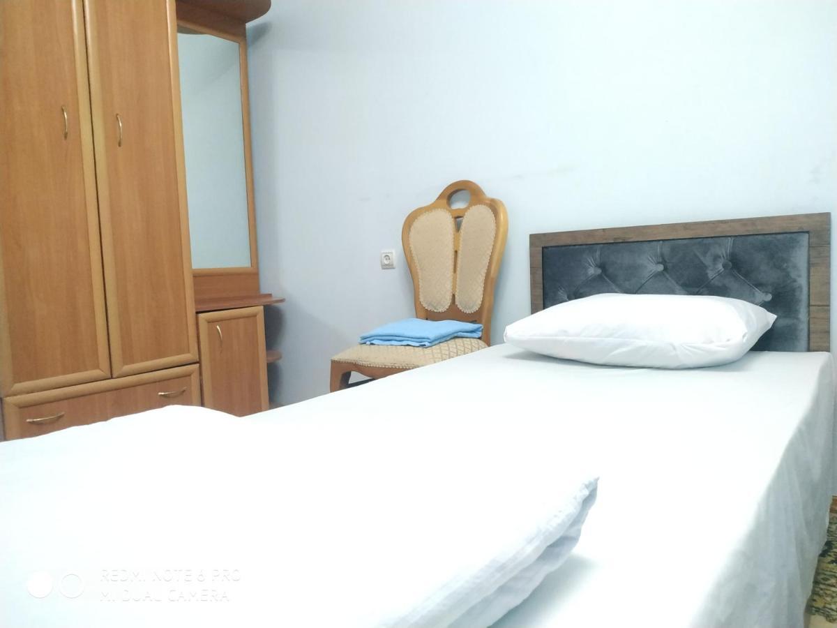 Central Apartment Tashkent Esterno foto